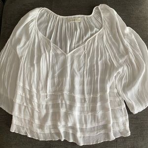 3/4 sleeve flowy top